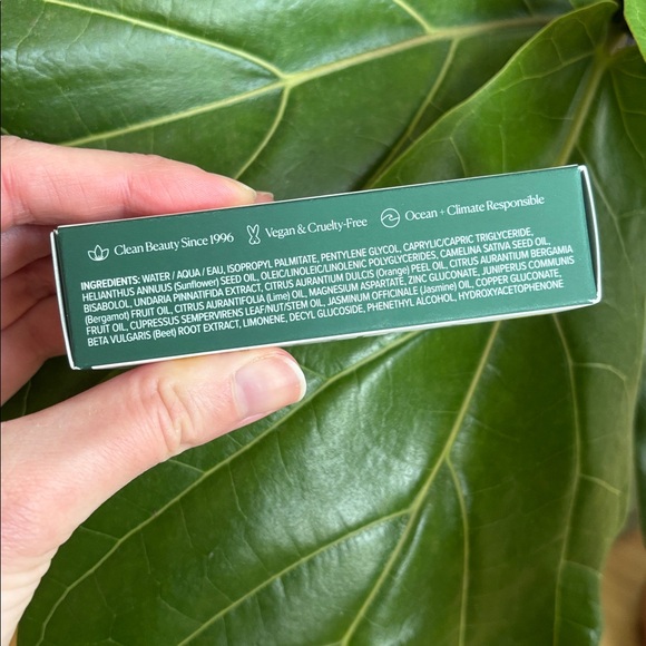 OSEA Ocean Wave Cleanser Bi-Phase Cleansing Oil and Makeup Remover Deluxe Sample - Picture 4 of 4